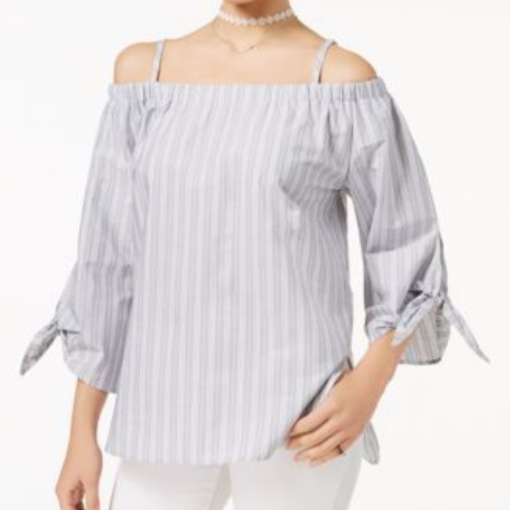 7 Sisters Juniors' Off-The-Shoulder Top
